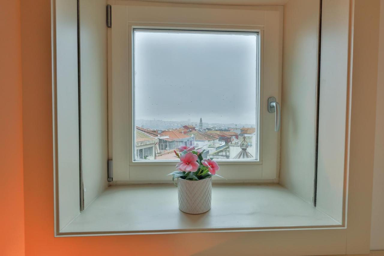 Martires Sweet Apts By Portocityhosts ภายนอก รูปภาพ