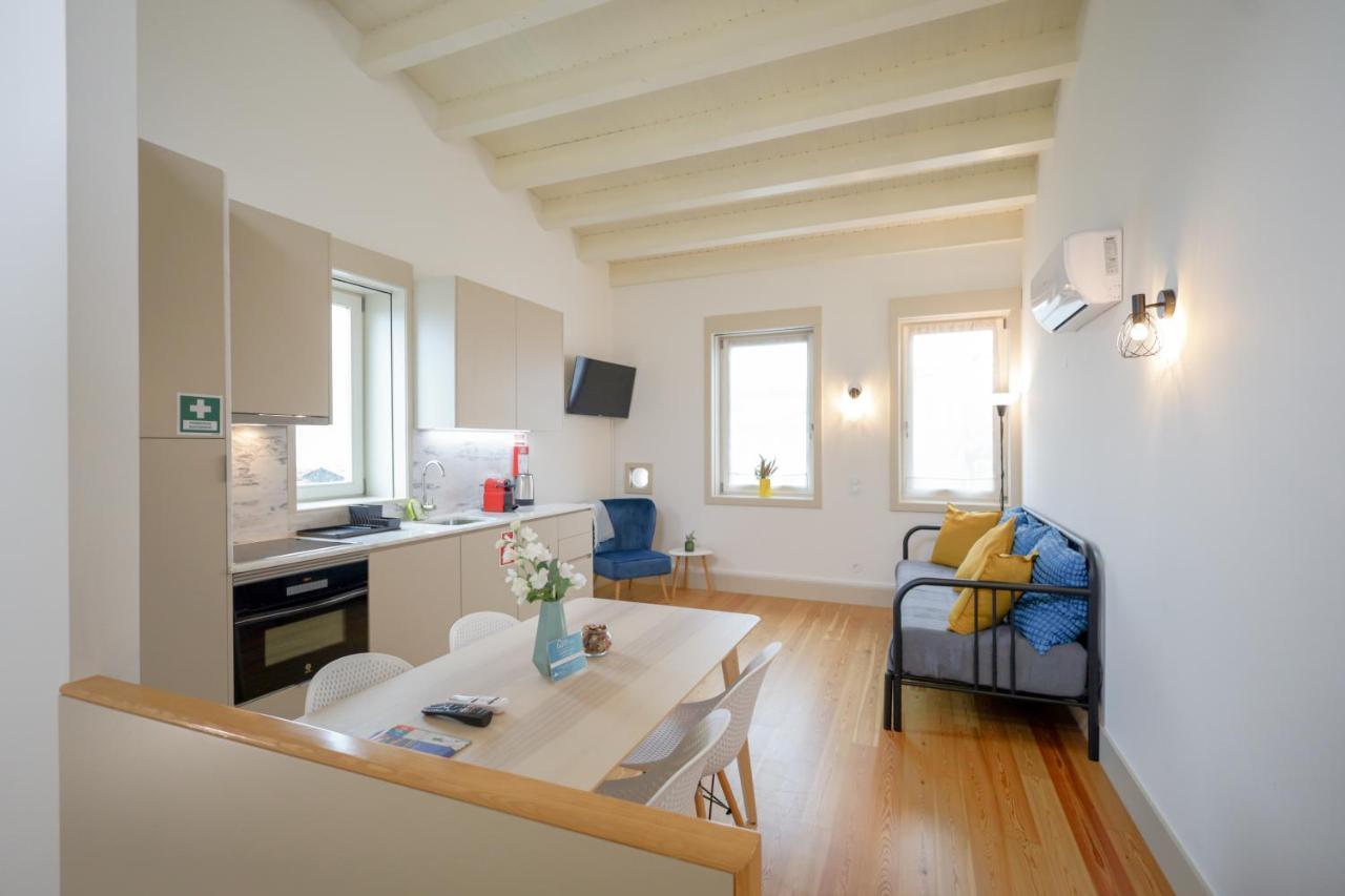Martires Sweet Apts By Portocityhosts ภายนอก รูปภาพ