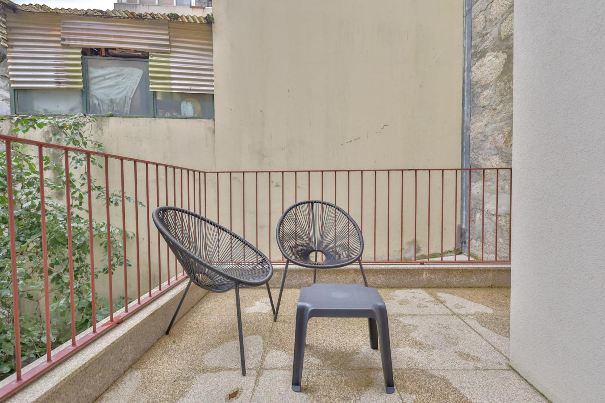 Martires Sweet Apts By Portocityhosts ภายนอก รูปภาพ
