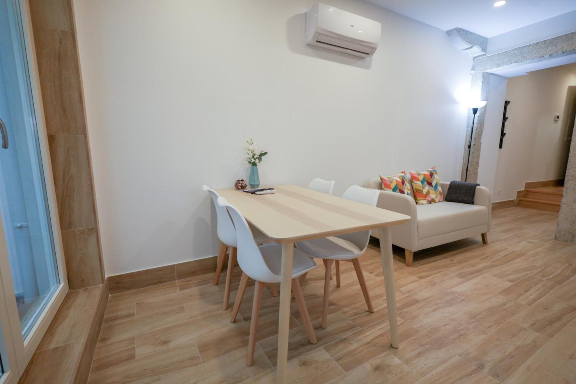 Martires Sweet Apts By Portocityhosts ภายนอก รูปภาพ