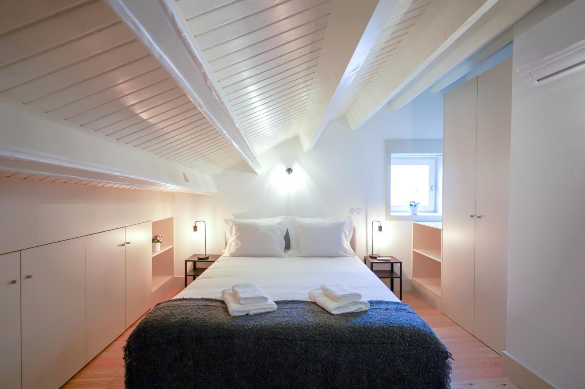 Martires Sweet Apts By Portocityhosts ภายนอก รูปภาพ